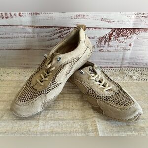 DBECK‎ Mesh Hiking & Water Shoes Women's Size 7